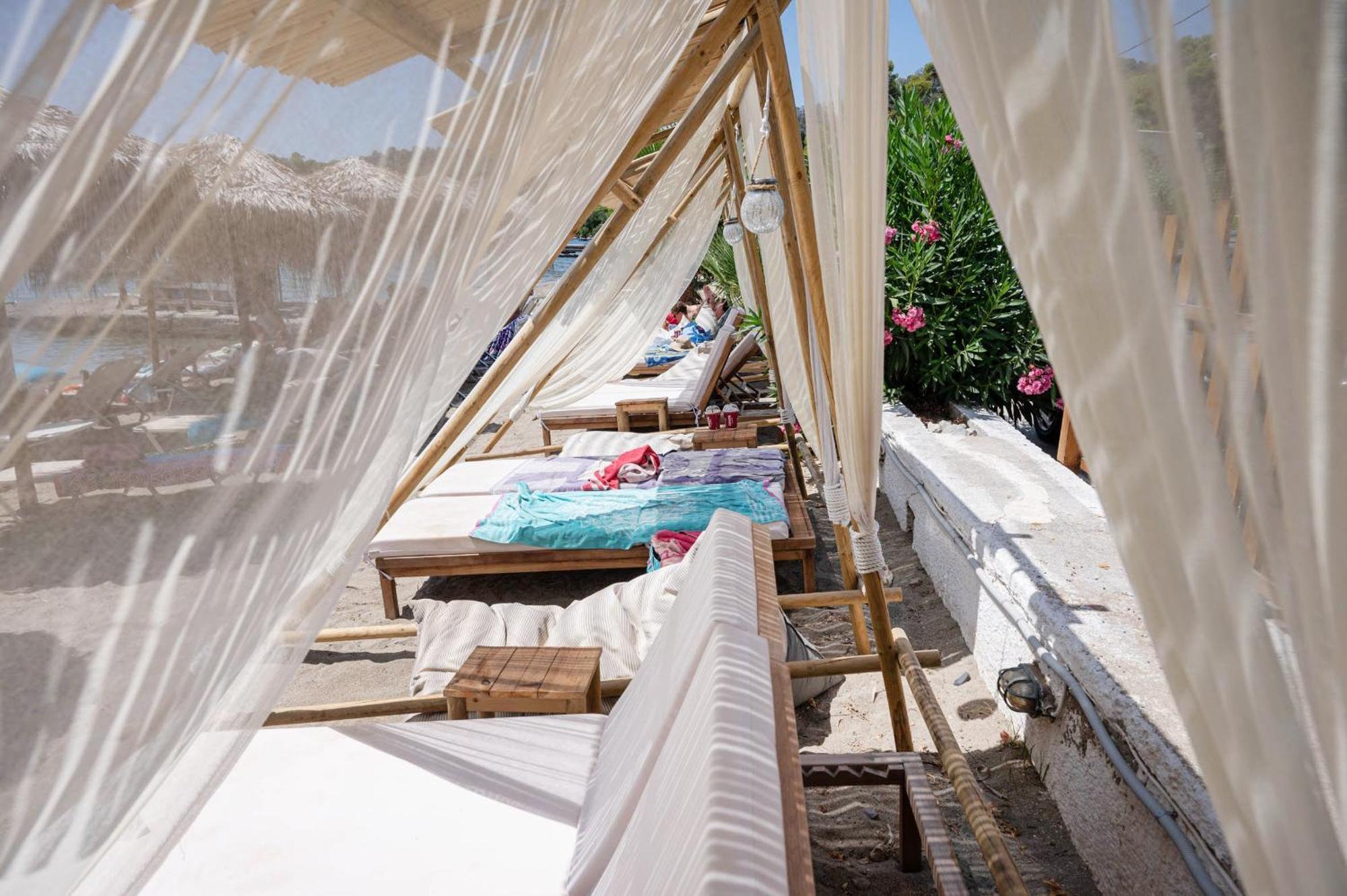 Hotel Pavlou Poros Town ภายนอก รูปภาพ