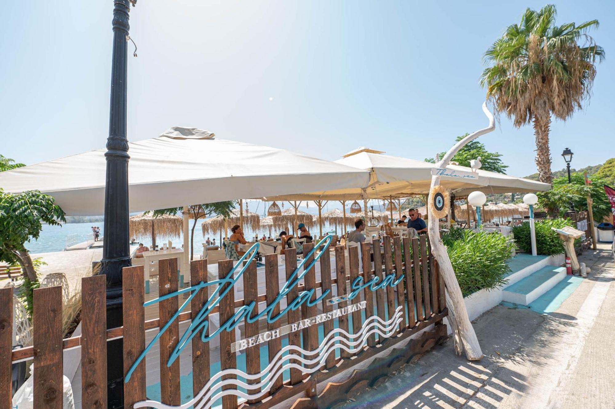 Hotel Pavlou Poros Town ภายนอก รูปภาพ